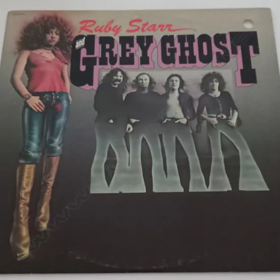 Ruby Starr And Grey Ghost (3), Ruby Starr And Grey Ghost